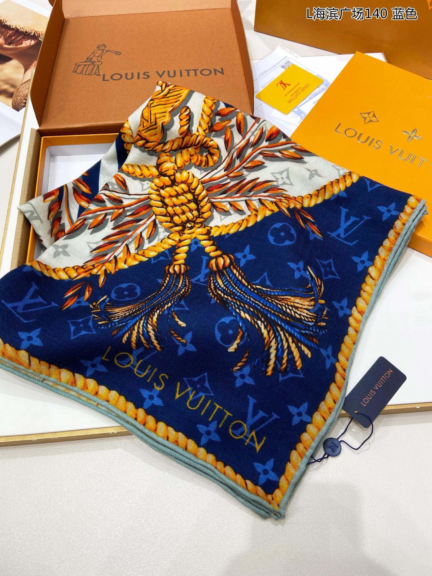 Louis Vuitton Scarf